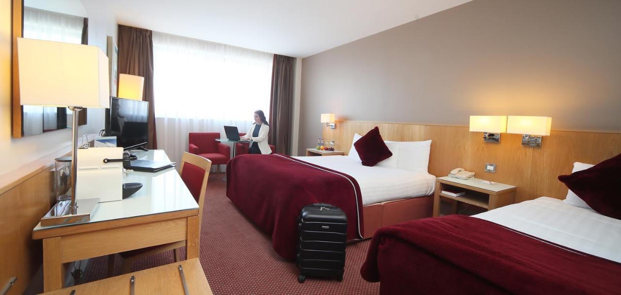 Citynorth Hotel & Conference Centre Gormanston エクステリア 写真